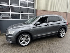 Volkswagen Tiguan - 2.0 TDI 150pk DSG/Aut. Grijs kenteken/Van Airco, Cruise, Navi, Camera, Sfeerverl, Pdc, 19