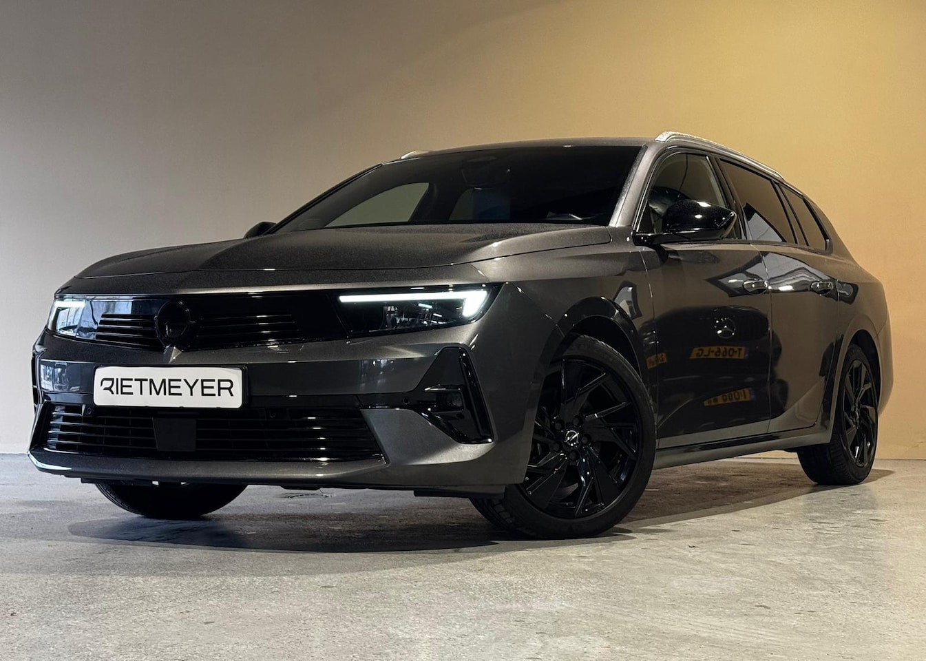 Opel Astra Sports Tourer - 1.2 Turbo GS 1.2 Turbo GS - AutoWereld.nl