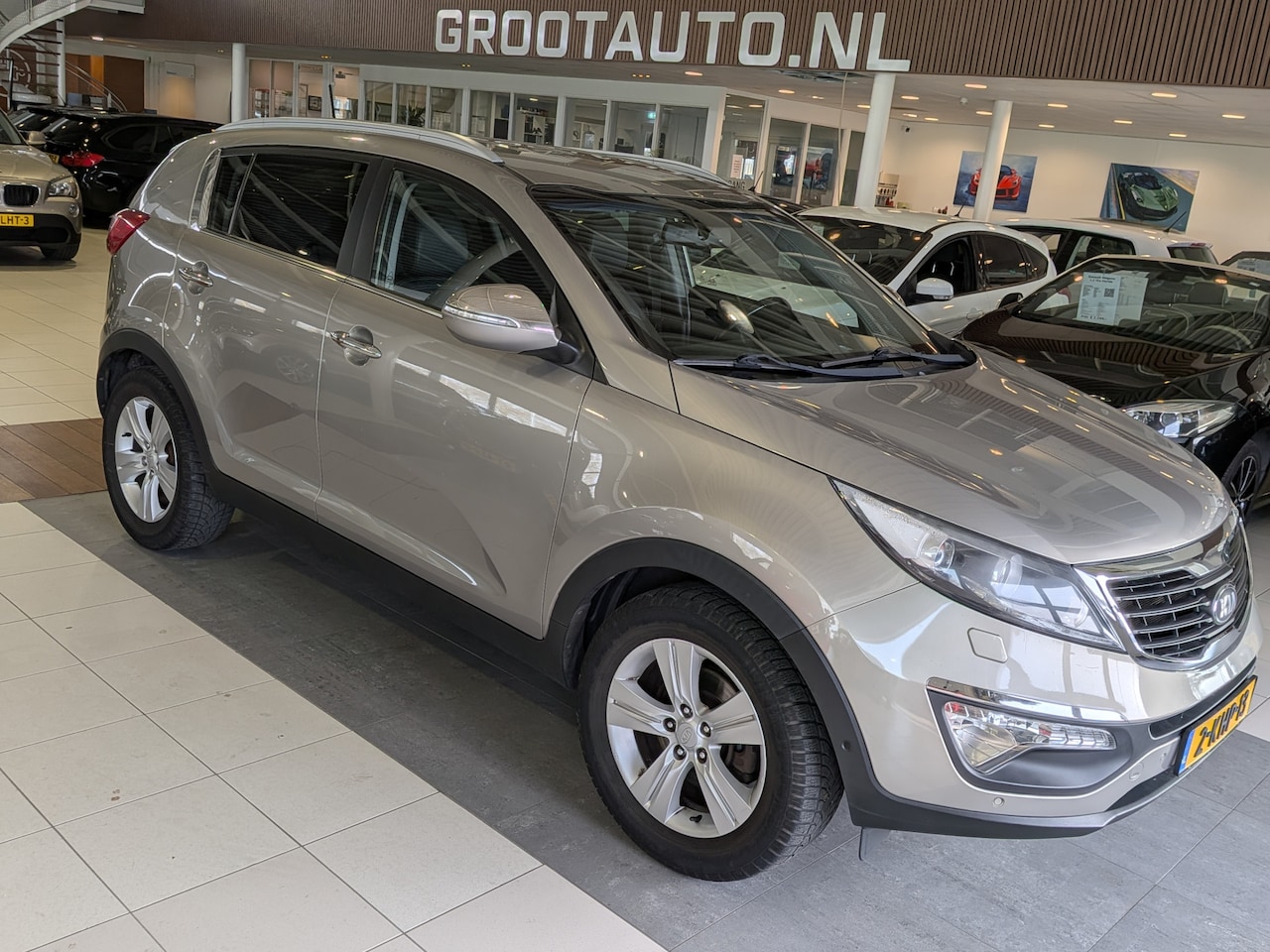 Kia Sportage - 1.6 GDI Super Pack Airco, Cruise Control, Trekhaak, Stuurbekrachtiging - AutoWereld.nl