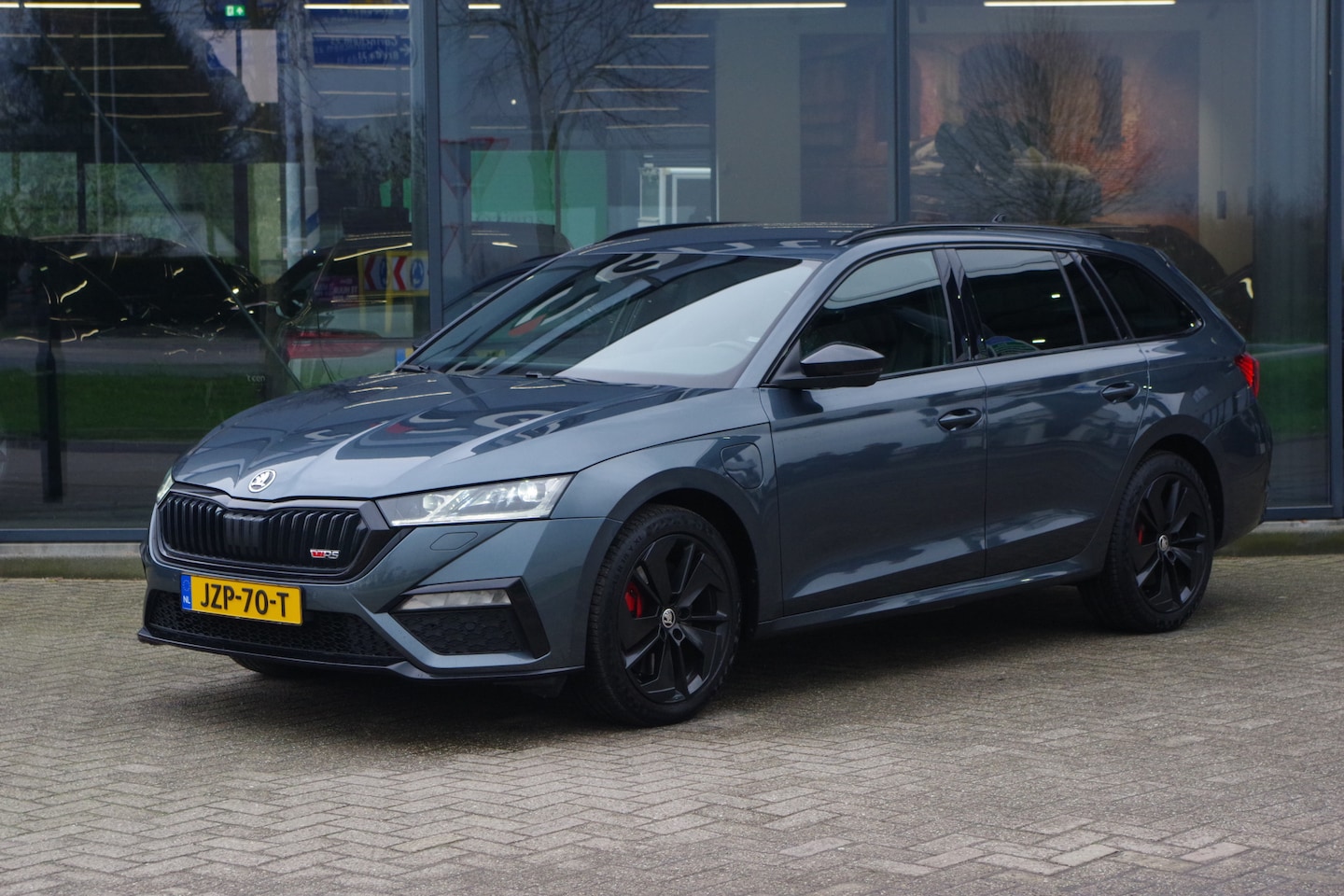 Skoda Octavia Combi - 1.4 TSI RS 245 PK iV PHEV BNS, Leder-Alcantara, Memory - AutoWereld.nl