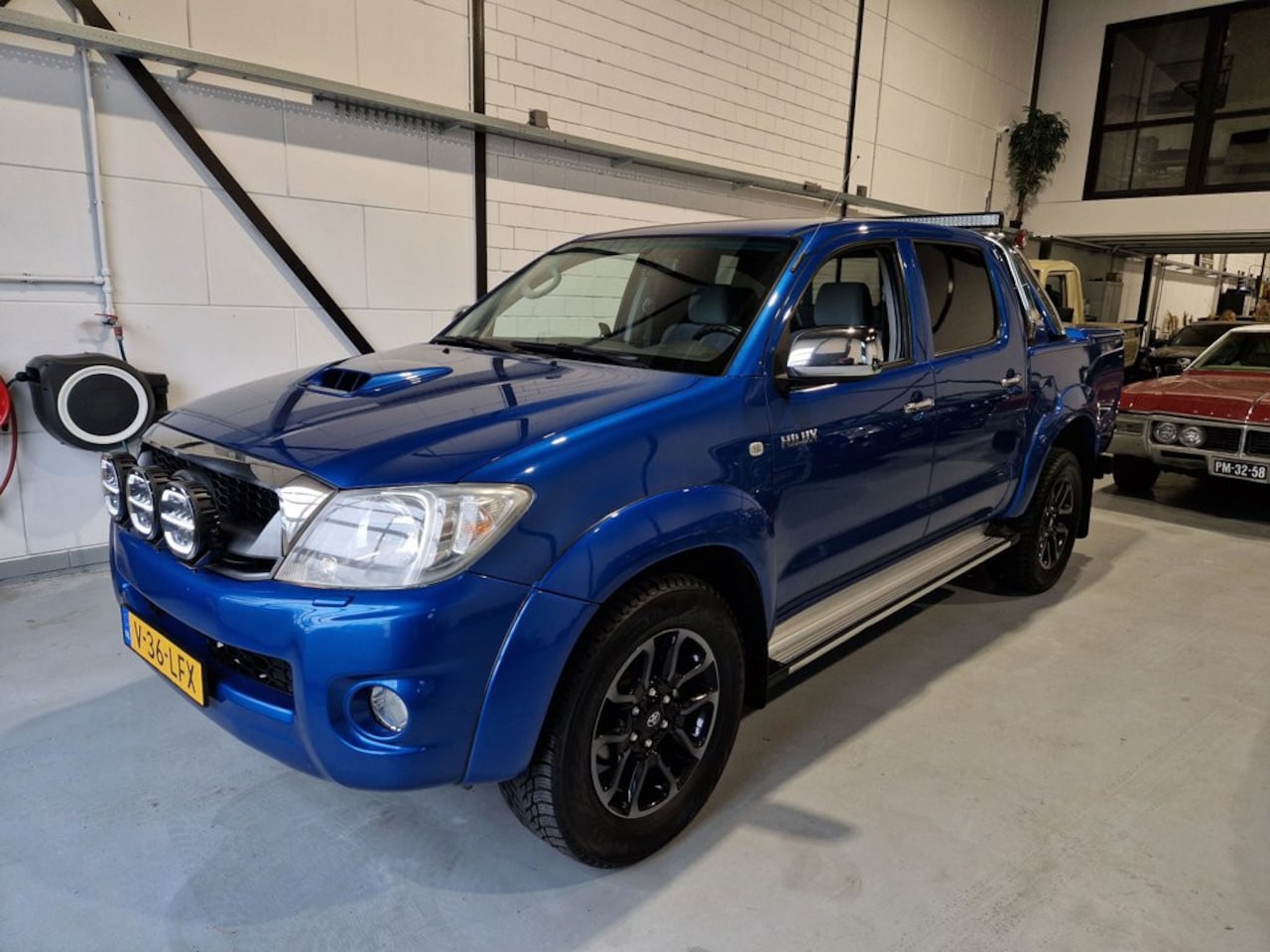 Toyota HiLux - 3.0 D-4D Automaat 4X4 171PK - AutoWereld.nl