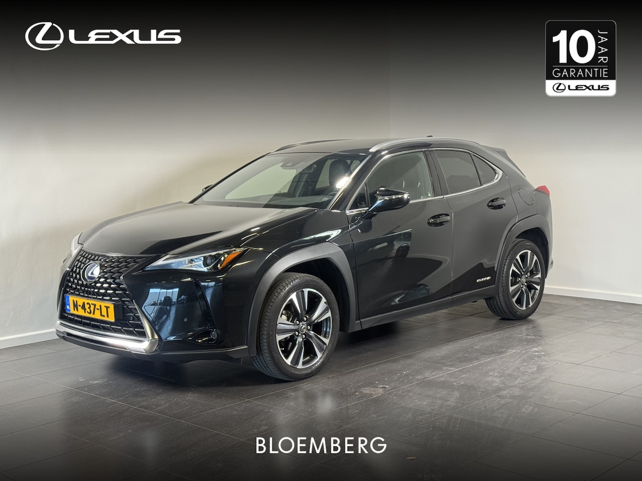 Lexus UX - 250h Preference Line | Trekhaak afneembaar | Blindspot monitor | Apple Carplay | - AutoWereld.nl