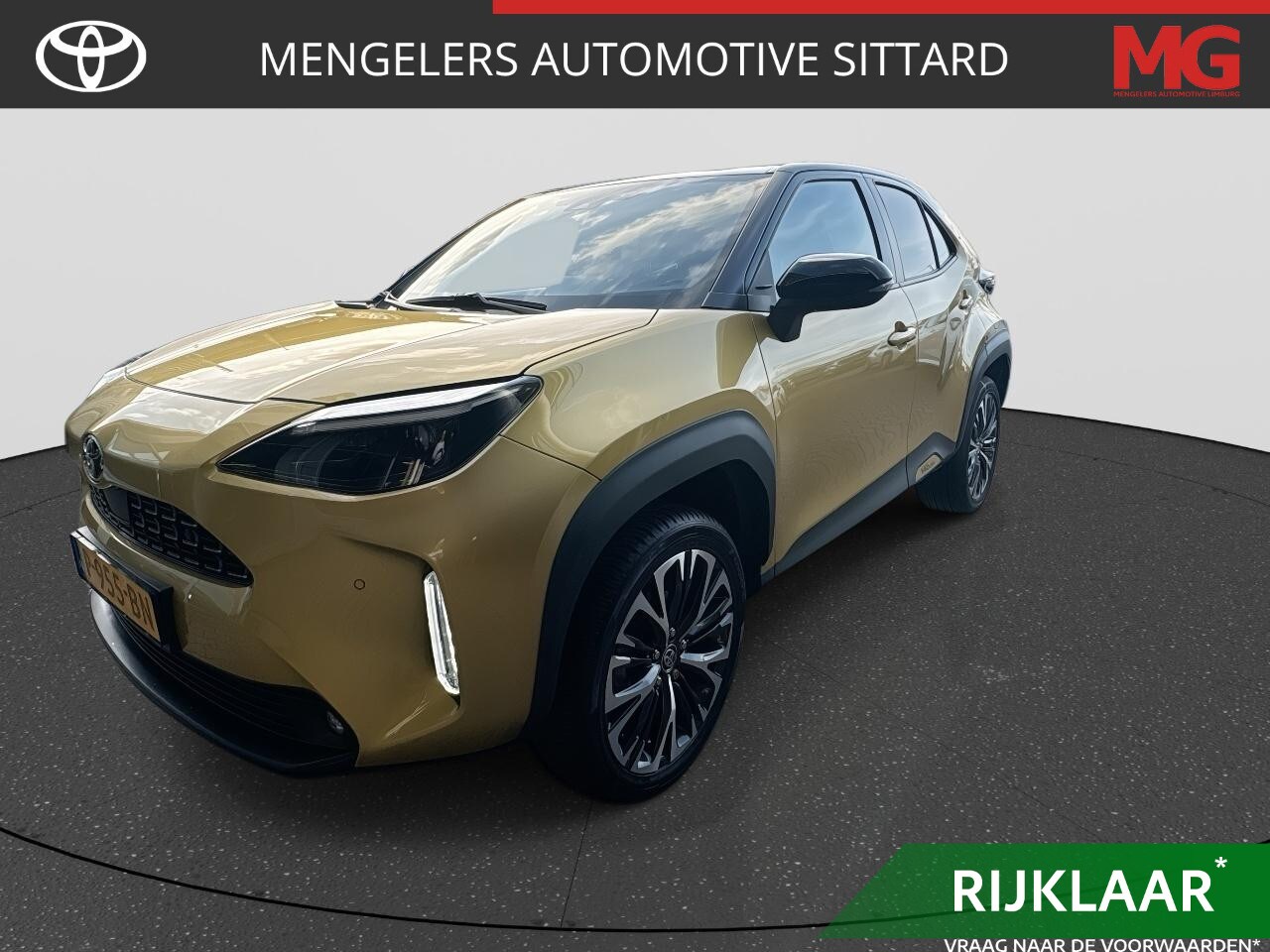 Toyota Yaris Cross - 1.5 Hybrid Executive | Rijklaar | Stoelverwarming| JBL | HUD - AutoWereld.nl