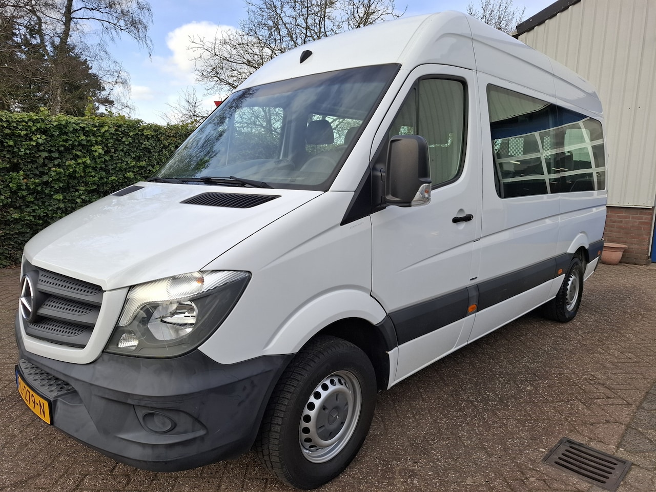 Mercedes-Benz Sprinter - 314CDI 27750.- INCL BTW 9-PERSOONS ROLSTOELVERVOER 143PK - AutoWereld.nl