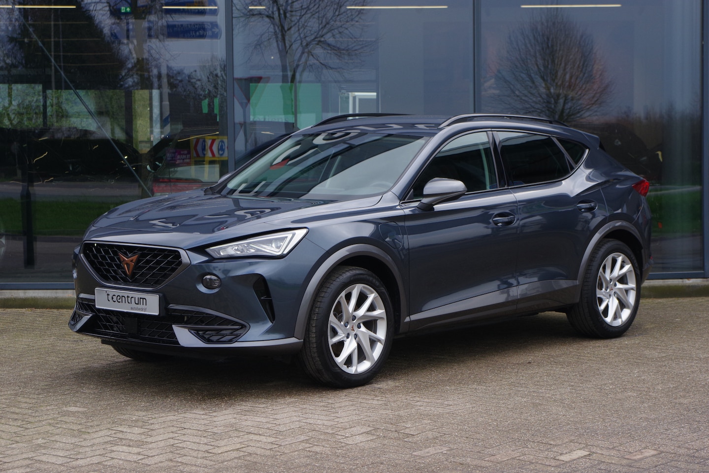 CUPRA Formentor - 1.4 TSI e-Hybrid 204 PK Essential PHEV, Adap. Cruise Control, Half-Leder - AutoWereld.nl