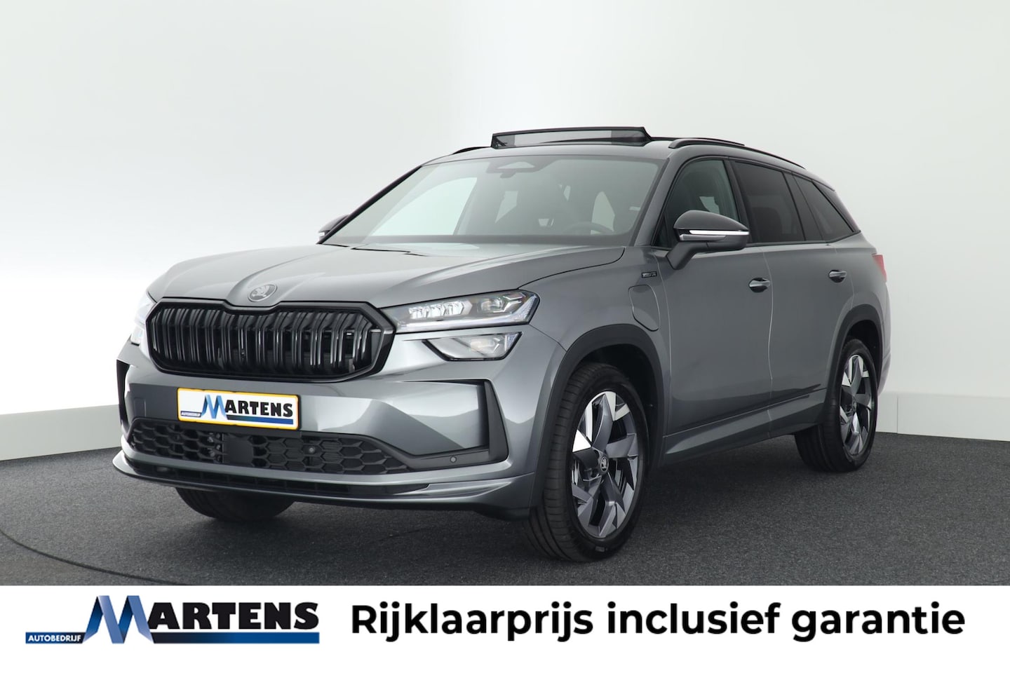 Skoda Kodiaq - 1.5 TSI 204pk PHEV Sportline Business Trekhaak Camera Memory Keyless Virtual Cockpit Panor - AutoWereld.nl