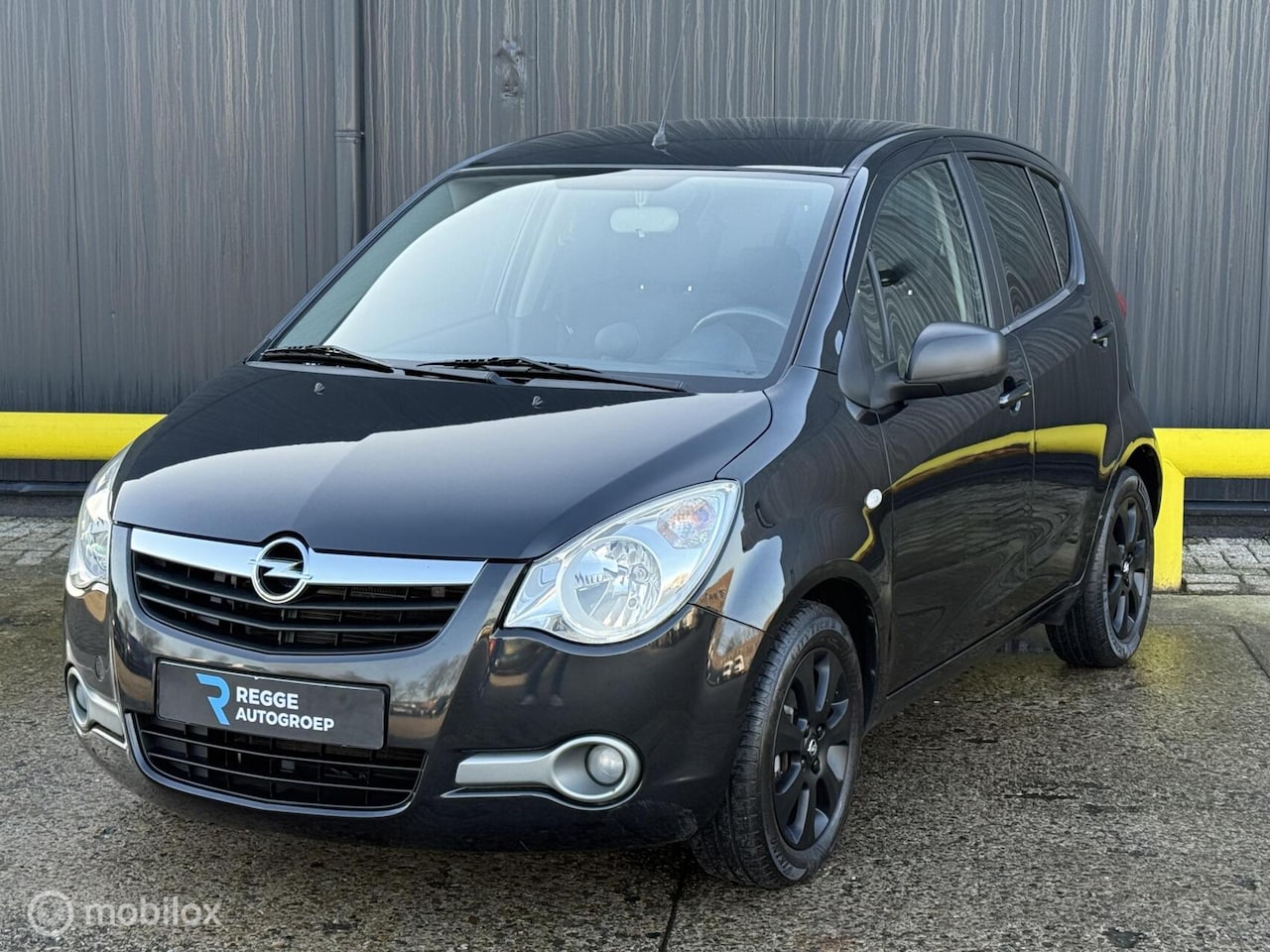 Opel Agila - 1.2 Edition AIRCO - AutoWereld.nl