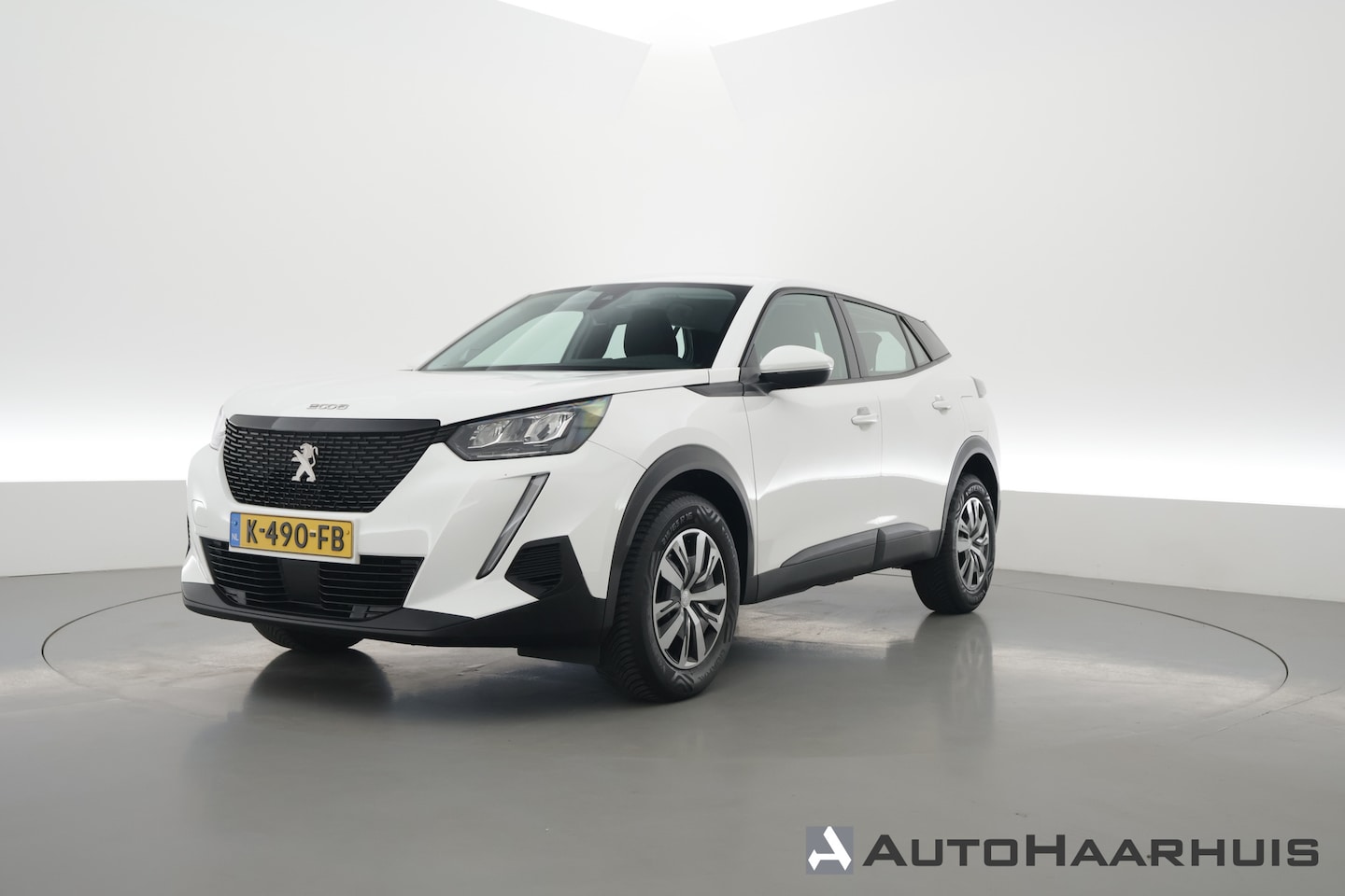 Peugeot 2008 - 1.5 BlueHDi Active | Navi by Apple CarPlay | Airco | Cruise Ctrl. | PDC A | LED | DAB - AutoWereld.nl
