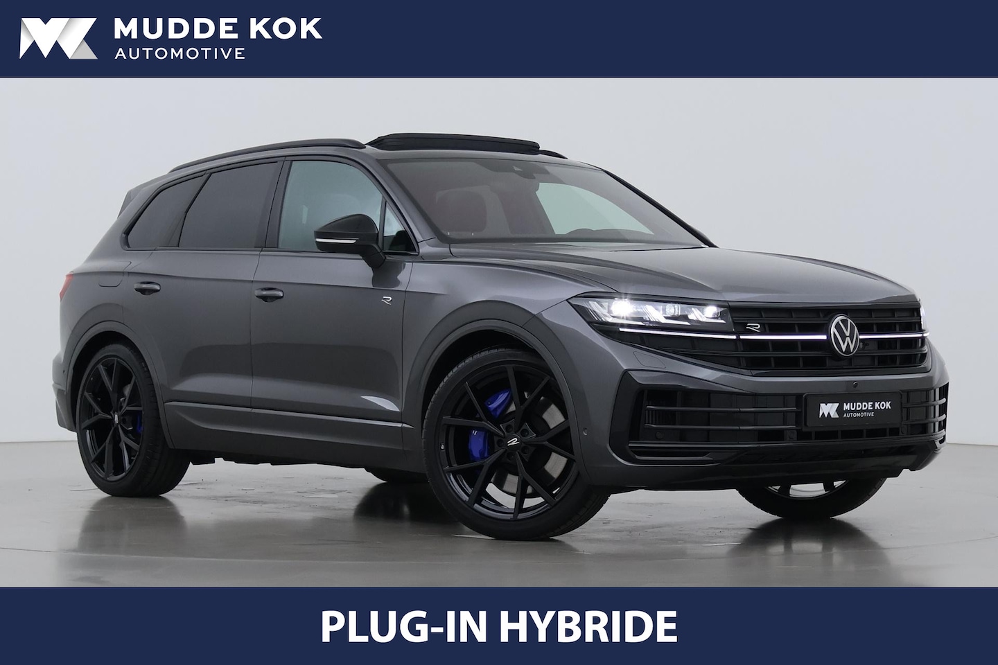 Volkswagen Touareg - 3.0 TSi eHybrid 4MOTION R Edition | NIEUW | Nachtzicht | Massage | Panoramadak | 22 Inch | - AutoWereld.nl