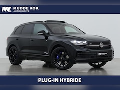 Volkswagen Touareg - 3.0 TSi eHybrid 4MOTION R Edition | NIEUW | Nachtzicht | Massage | Panoramadak | 22 Inch |