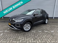Volkswagen T-Roc - 1.5 TSI Automaat, Virtueel, Navigatie-Camera-Carplay, Cruisecontrol, stoelverwarming
