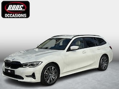 BMW 3-serie Touring - 330i High Executive Edition Apple carplay| Live cockpit | Privacy glass