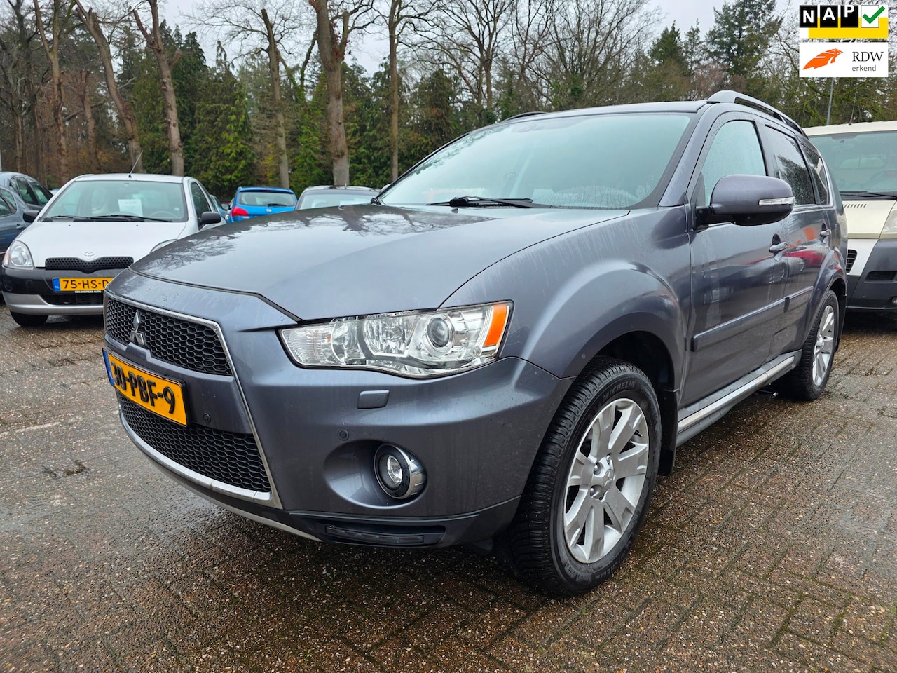 Mitsubishi Outlander - 2.4 Instyle 7-PERSOONS airco - AutoWereld.nl