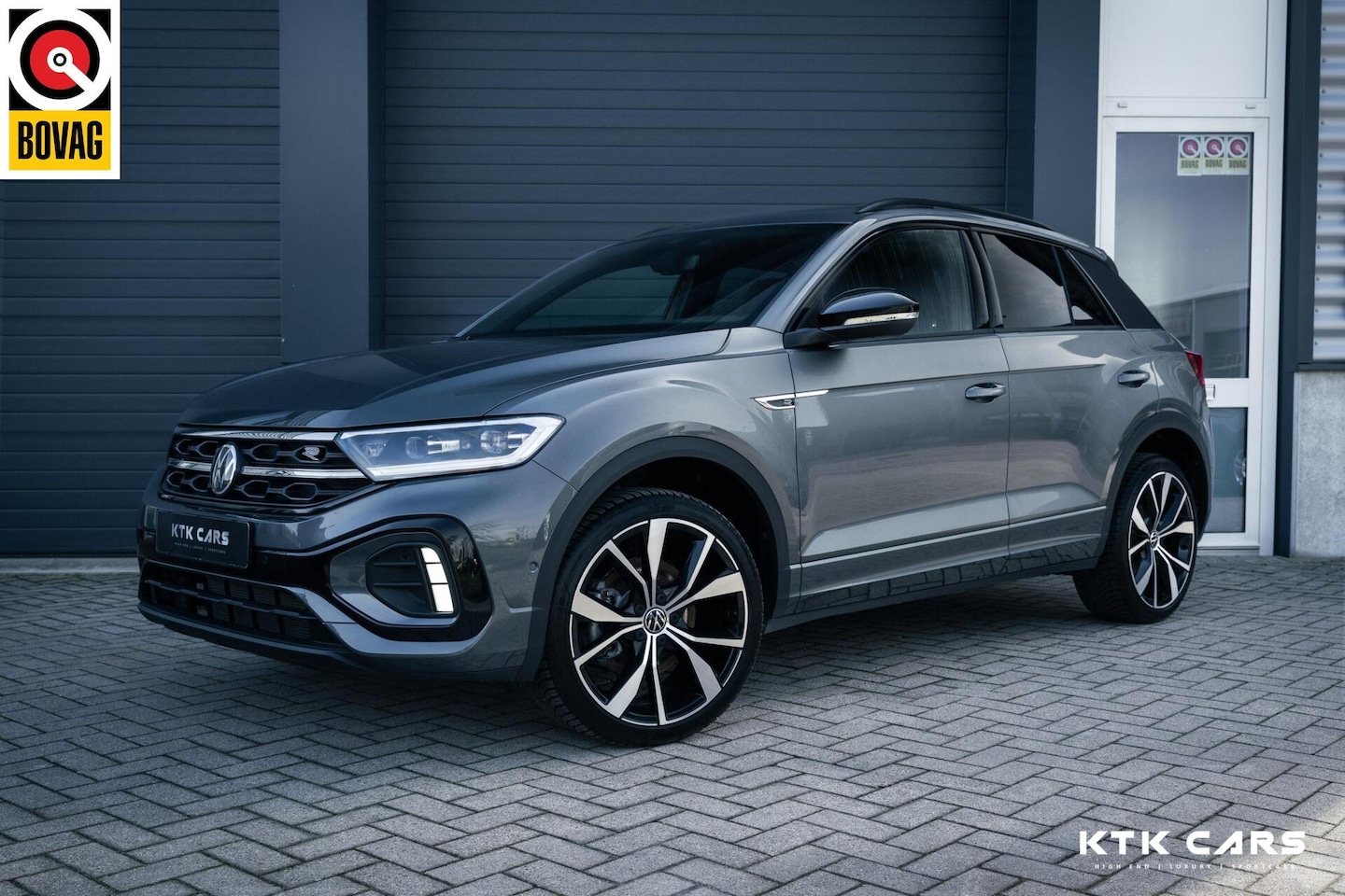 Volkswagen T-Roc - 1.5 TSI R-Line Black Style Virtual|Pano|Keyless|Camera|ACC|Line|Blindspot|Elek.Kofferklep| - AutoWereld.nl