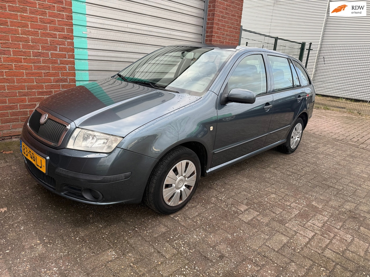 Skoda Fabia Combi - 1.4-16V Ambiente Airco Bj:2006 NAP! - AutoWereld.nl