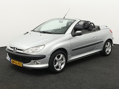 Peugeot 206 CC - 1.6-16V Boordcomputer, Brake Assist System, Buitenspiegels elektrisch verstel- en verwarmb