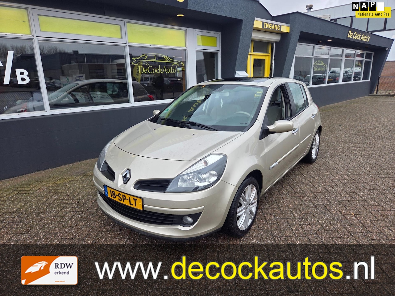 Renault Clio - 1.6-16V Initiale/AUTOMAAT/LEDER - AutoWereld.nl