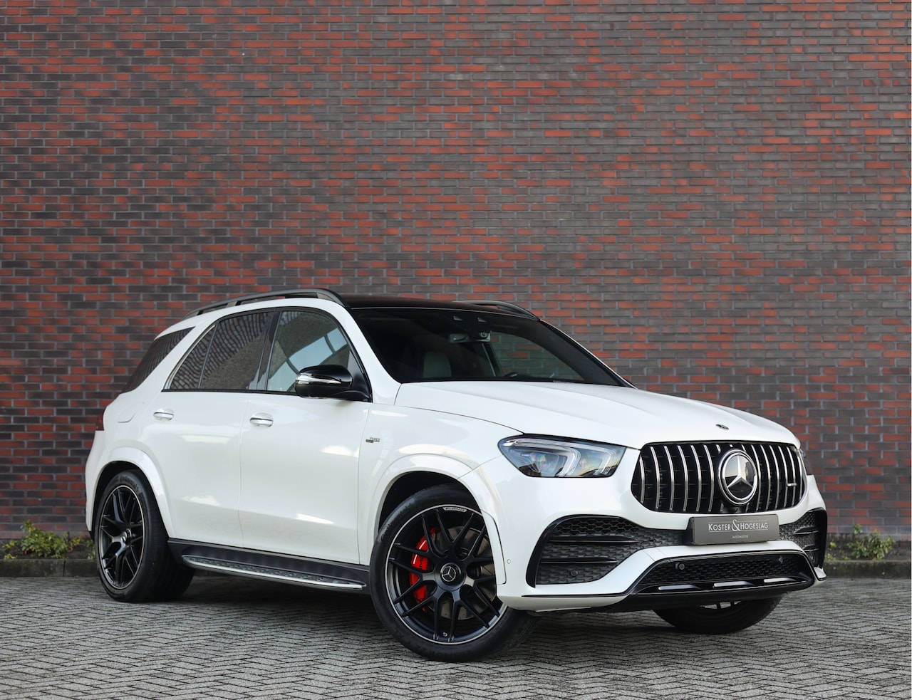 Mercedes-Benz GLE-Klasse - AMG 53 4MATIC+ | Manufaktur - Pano - Trekhaak - HUD - AutoWereld.nl