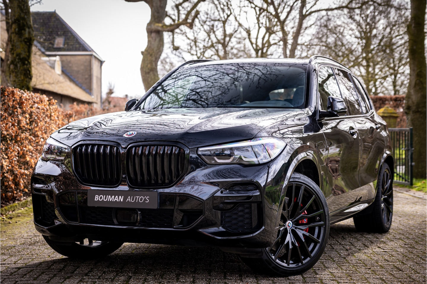 BMW X5 - xDrive45e M Sport 22" Crafted Clarity Panorama Trekhaak - AutoWereld.nl