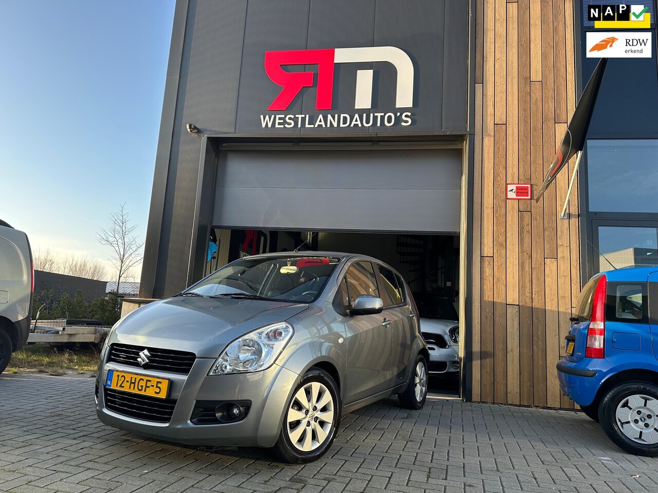 Suzuki Splash - 1.2 Exclusive/ airco/LM-Velgen/2 sleutels /dealer-onderhouden/nette auto - AutoWereld.nl