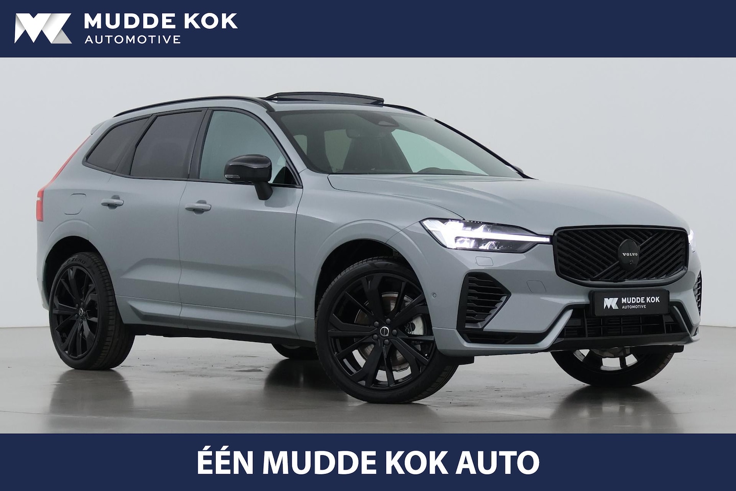 Volvo XC60 - T6 Plug-in hybrid Ultra Black Edition | Trekhaak | Panoramadak | Head-Up | 360 Camera | St - AutoWereld.nl