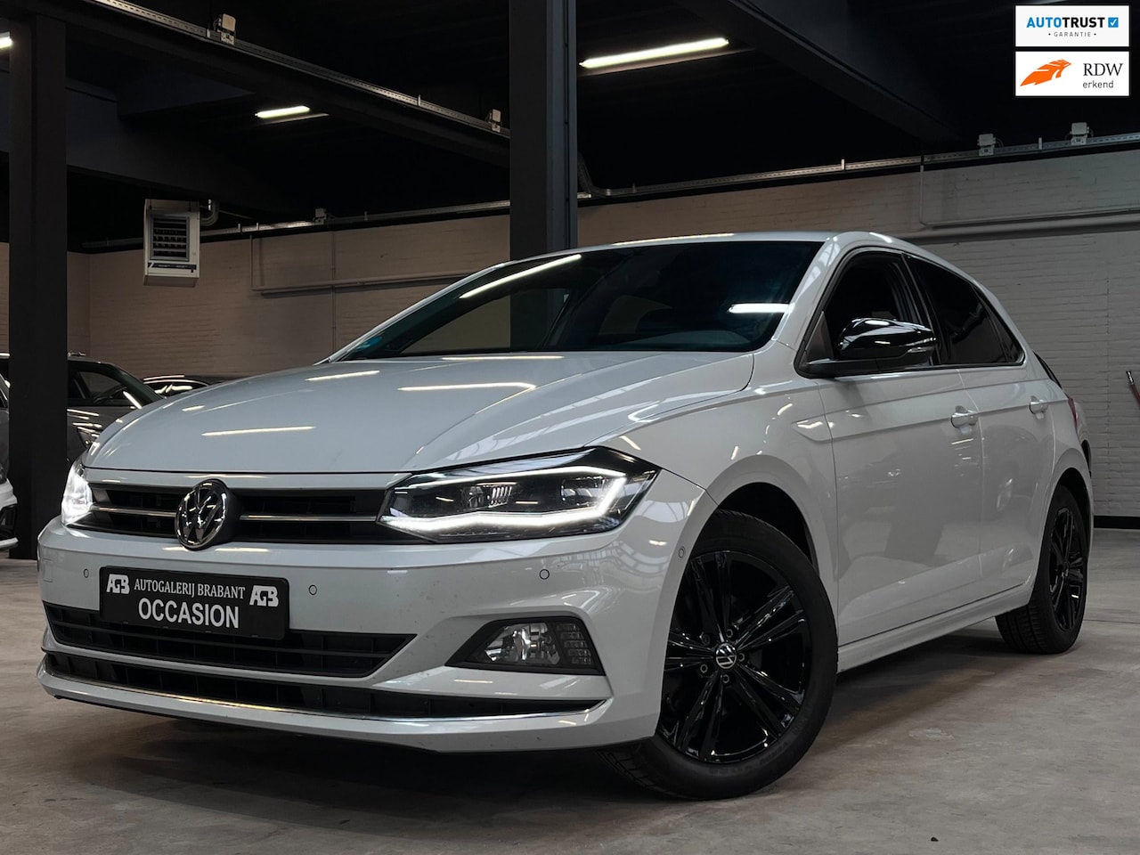 Volkswagen Polo - 1.0 TSI Highline Pano/Virtual/Carplay/ACC - AutoWereld.nl