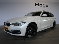 BMW 3-serie Touring - 318i Luxury Clima Navigatie LED Panoramadak 18'Inch Goed Onderhouden Inruil Mogelijk