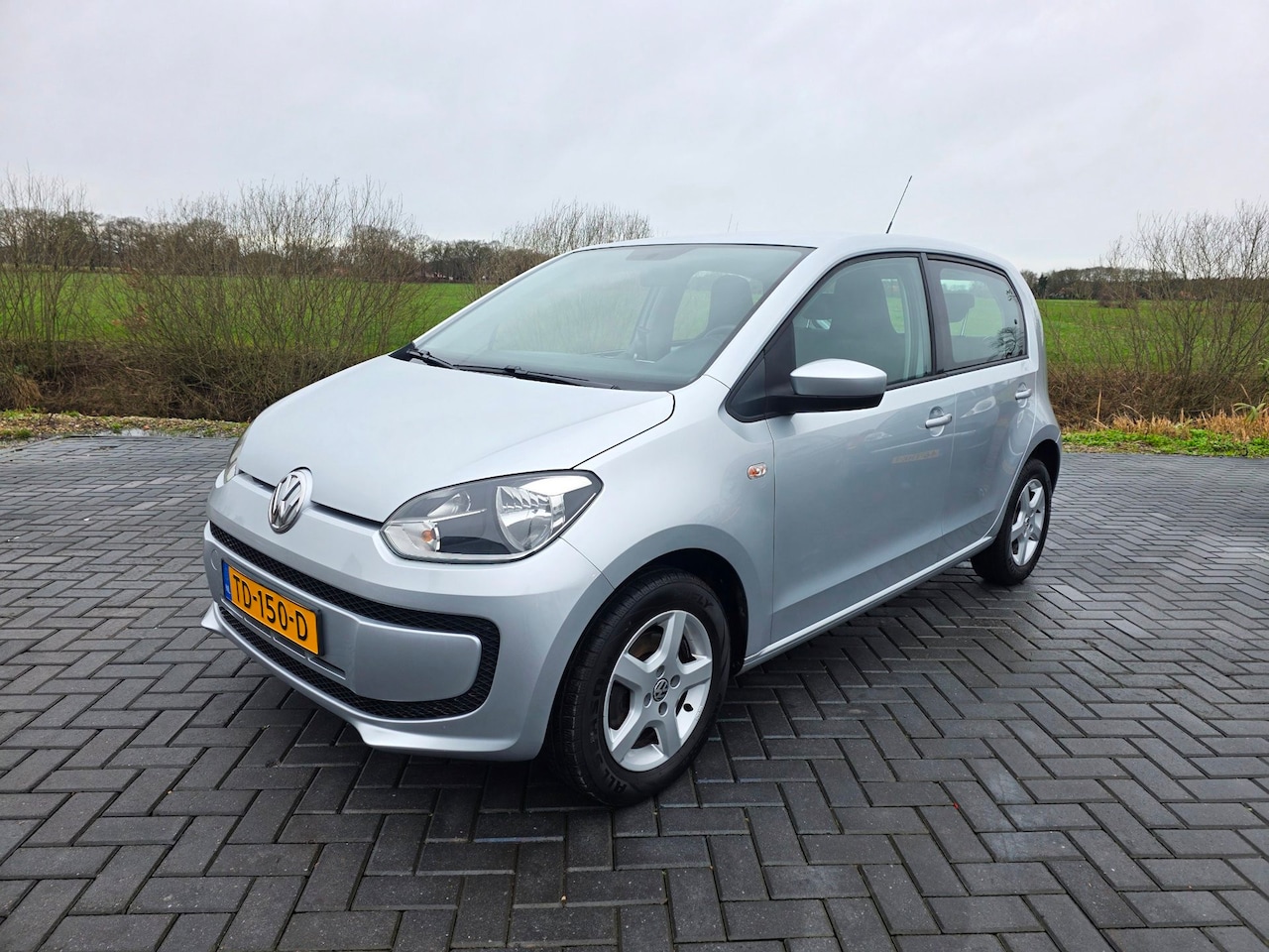 Volkswagen Up! - 1.0 high up! BlueMotion 2013! - AutoWereld.nl