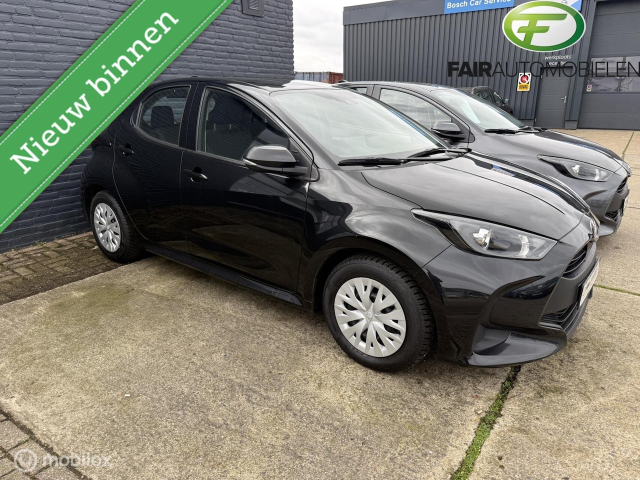 Toyota Yaris - 1.0 VVT-i Active 1.0 VVT-i Active - AutoWereld.nl