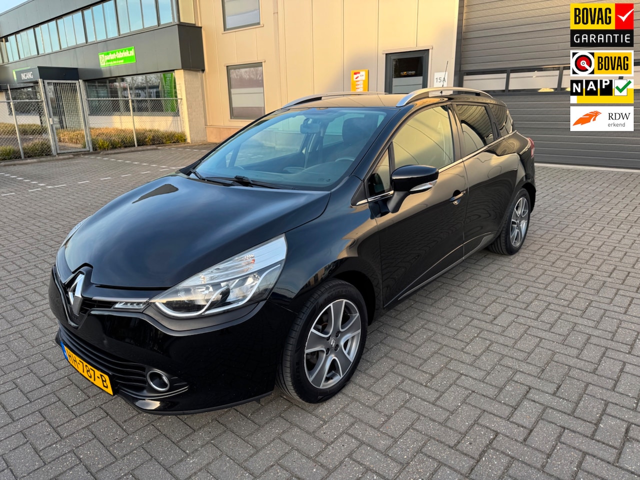 Renault Clio Estate - 0.9 TCe Night&Day - AutoWereld.nl