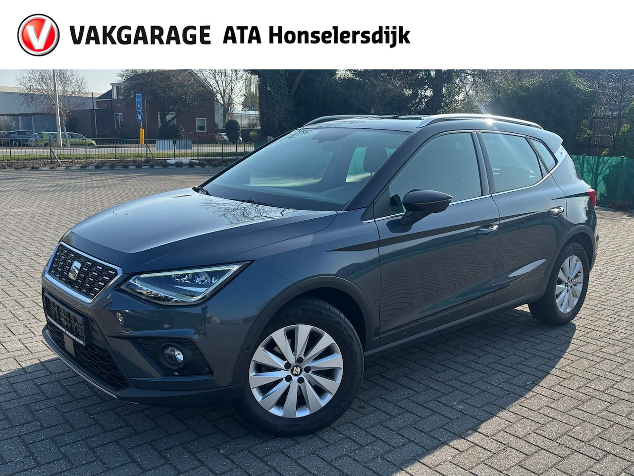 SEAT Arona - 1.0 TSI Xcellence | Automaat | Cruise | Climate | Carplay | Camera | Draadloos lader | - AutoWereld.nl