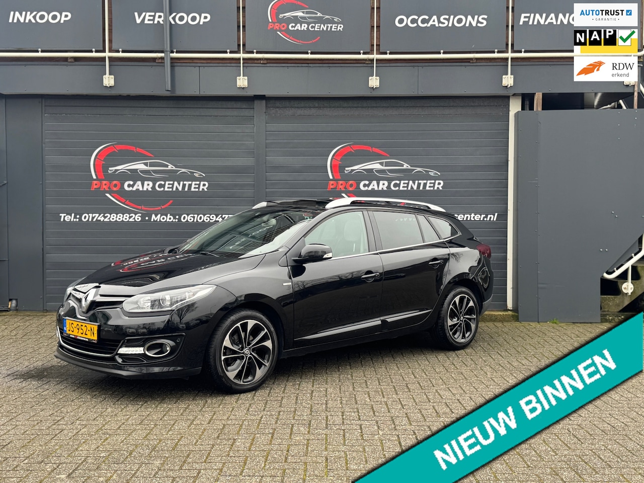 Renault Mégane Estate - 1.2 TCe Bose PANO|CLIMATE|CRUISE|KEYLESS|NAVI|V-A PDC|EL.RAMEN|NAP|APK - AutoWereld.nl