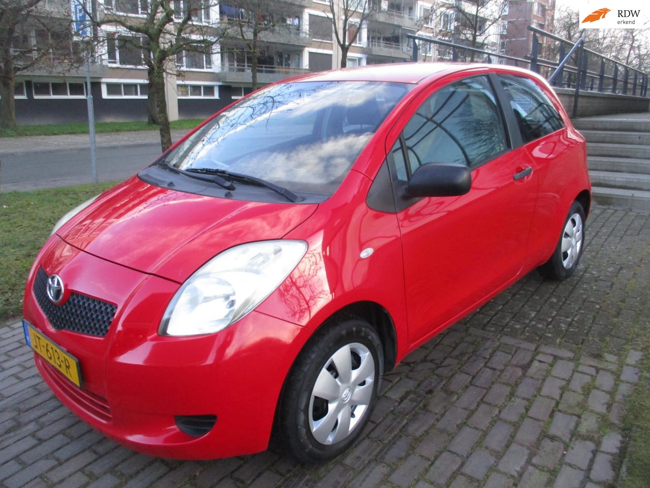 Toyota Yaris - 1.0 VVT-i 1.0 VVTi - AutoWereld.nl