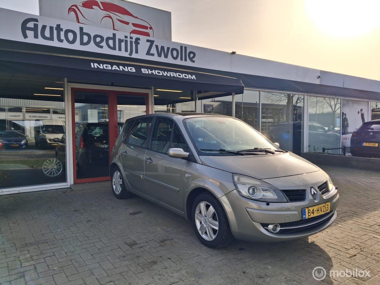 Renault Scénic - 1.6-16V Business Line|2009|CRUISE GOED LEZEN - AutoWereld.nl