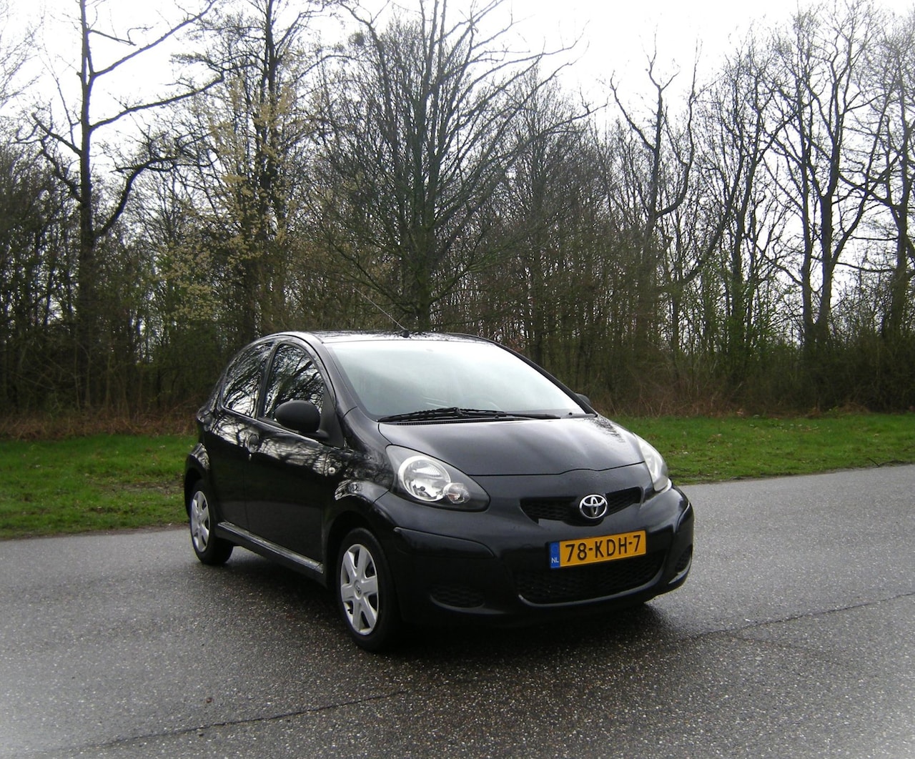Toyota Aygo - 1.0-12V Access . 5 Deurs . Audio . enz - AutoWereld.nl