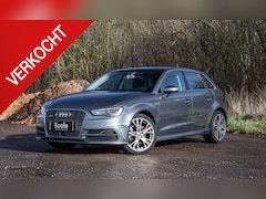 Audi A3 Sportback - 1.4 e-tron PHEV Attraction Pro Line plus CARPLAY / CRUISE CONTROLE / STOELVERWARMING / PAN