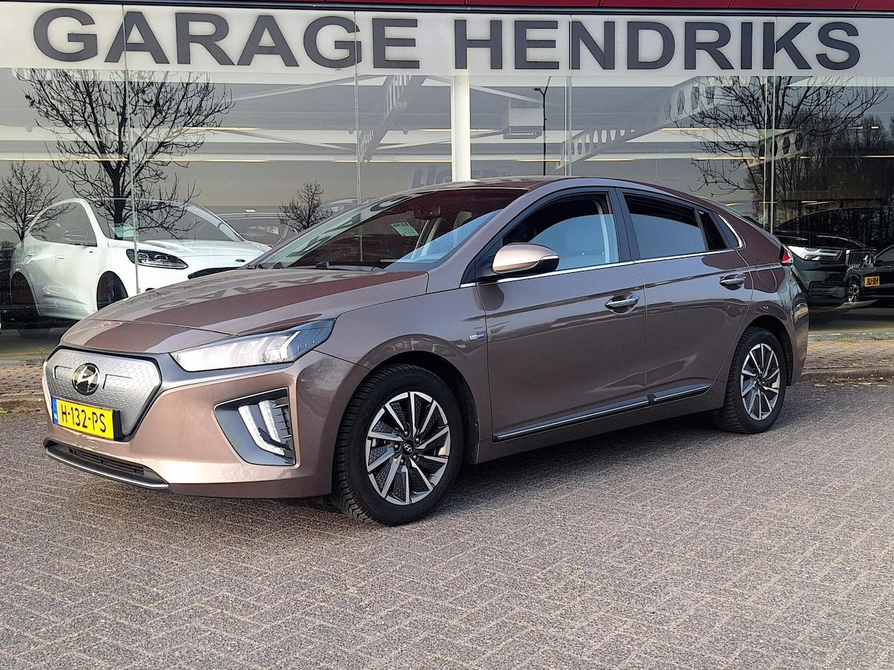 Hyundai IONIQ - Comfort EV 38 kWh | SOH: 94,5% | 311km WLTP | Adaptive CC | Full LED | Navi | - AutoWereld.nl
