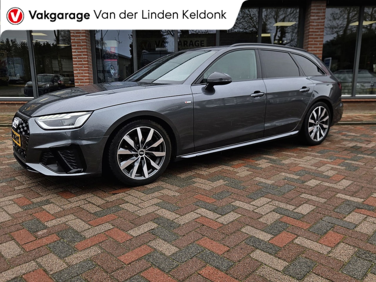 Audi A4 Avant - 35 TFSI S edition Competition 35 TFSI S edition Competition - AutoWereld.nl