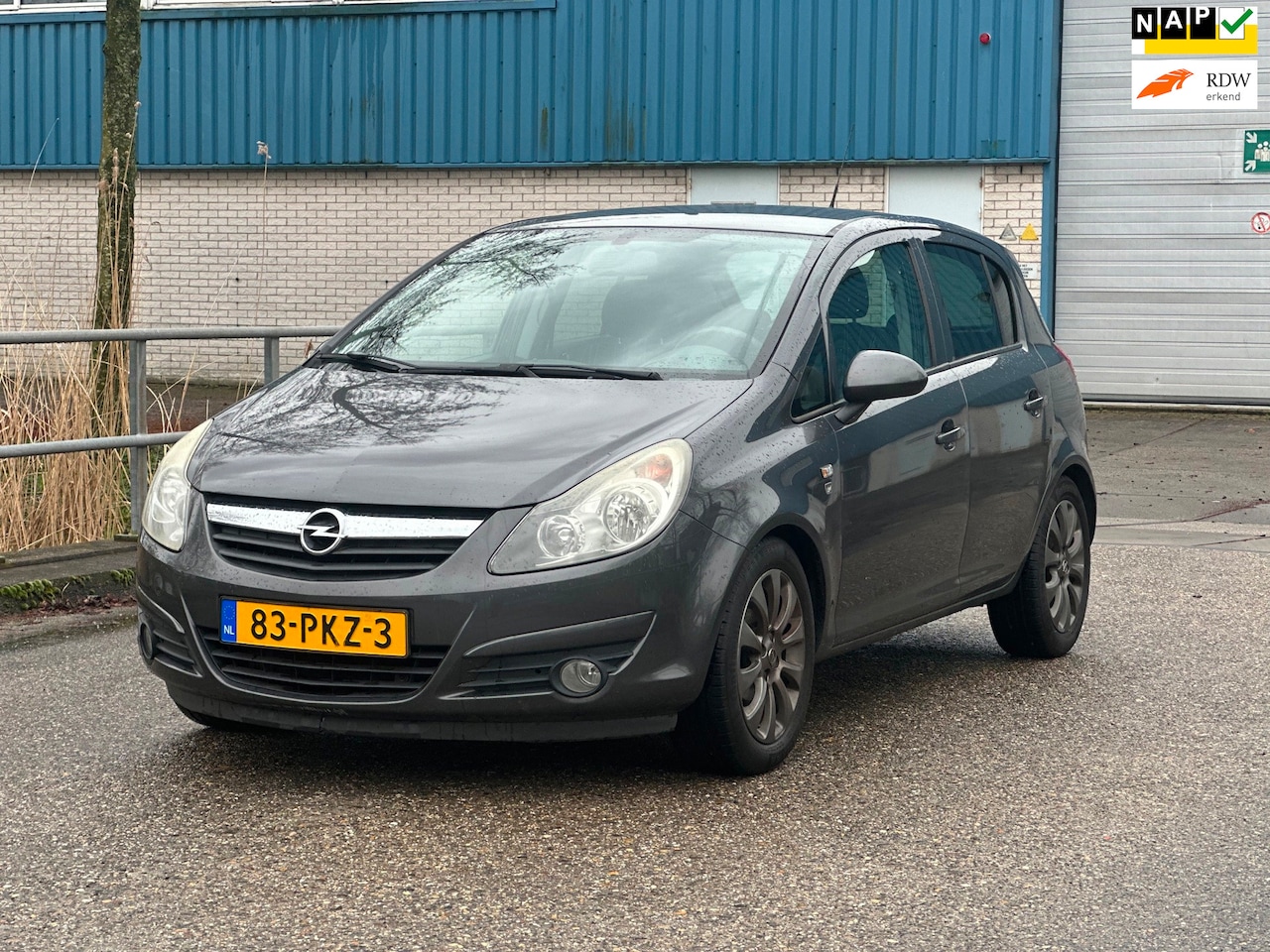 Opel Corsa - 1.2-16V '111' Edition 5drs Airco! 110.000 KM NAP! APK! - AutoWereld.nl
