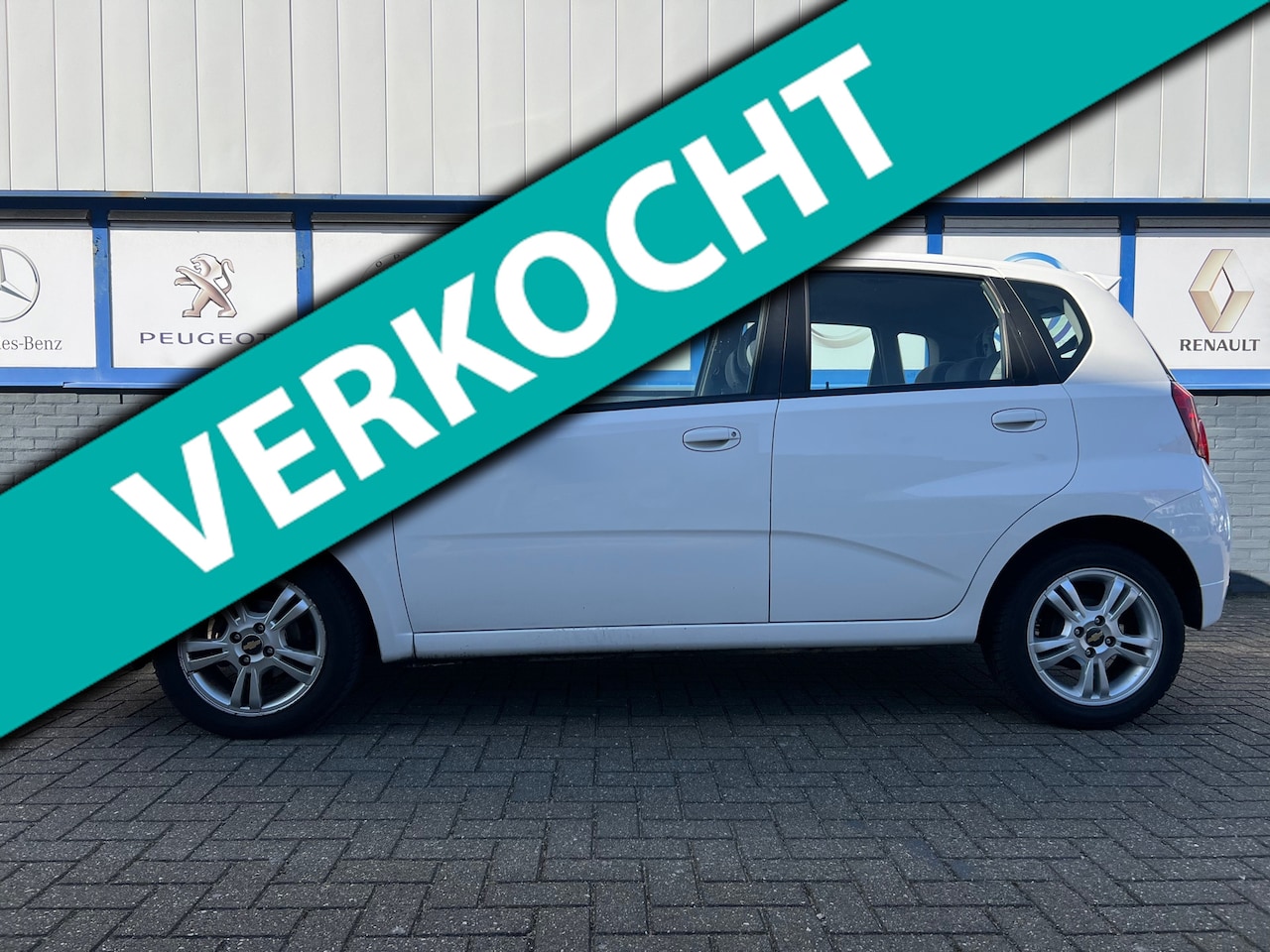 Chevrolet Aveo - 1.4 16V LS 2010 NWE.APK 170000KM 1995EU - AutoWereld.nl