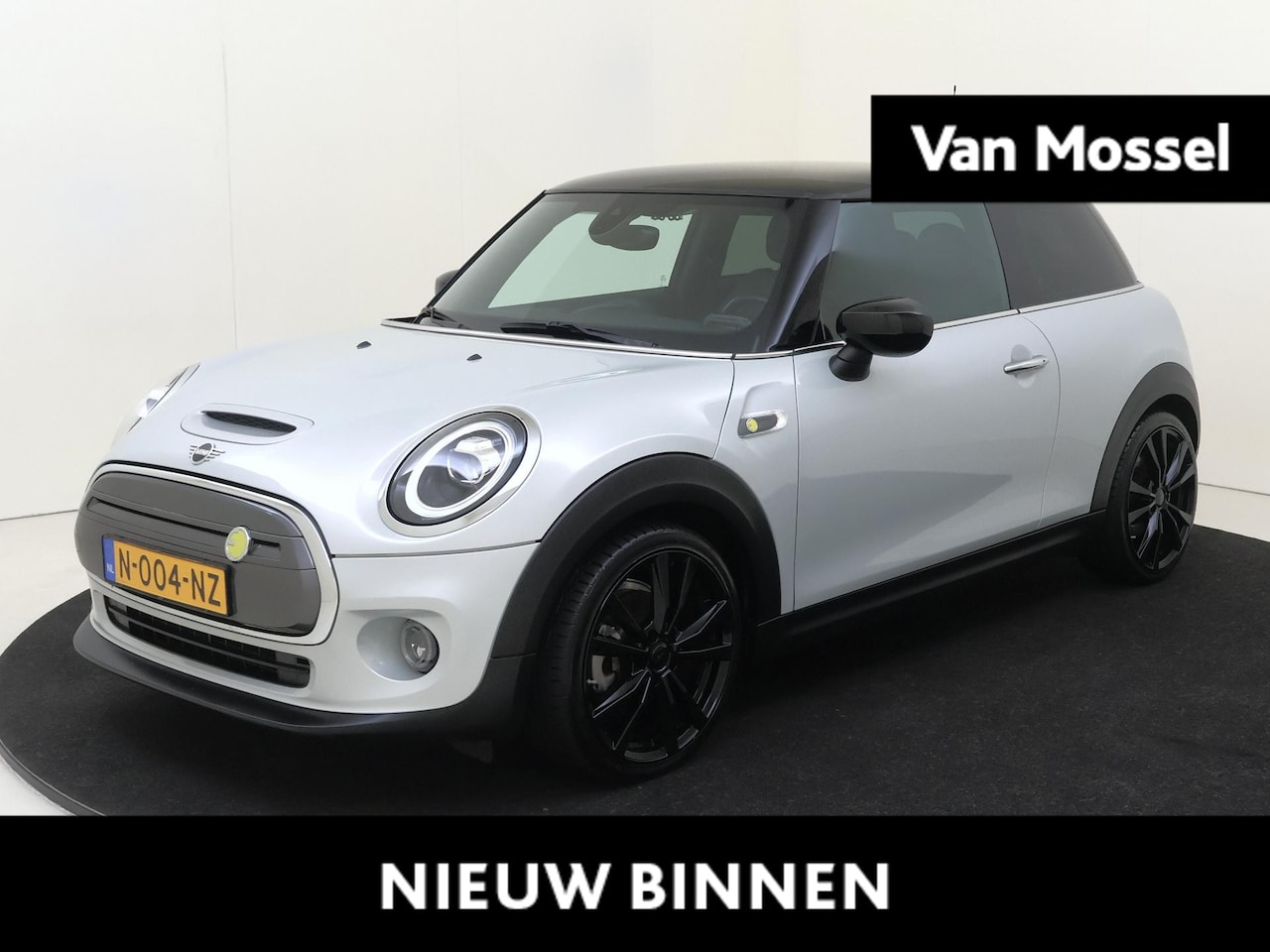 MINI Mini-Electric - Essential 33 kWh | airco automatisch | cruise control | LED koplampen | lederen/stof bekle - AutoWereld.nl