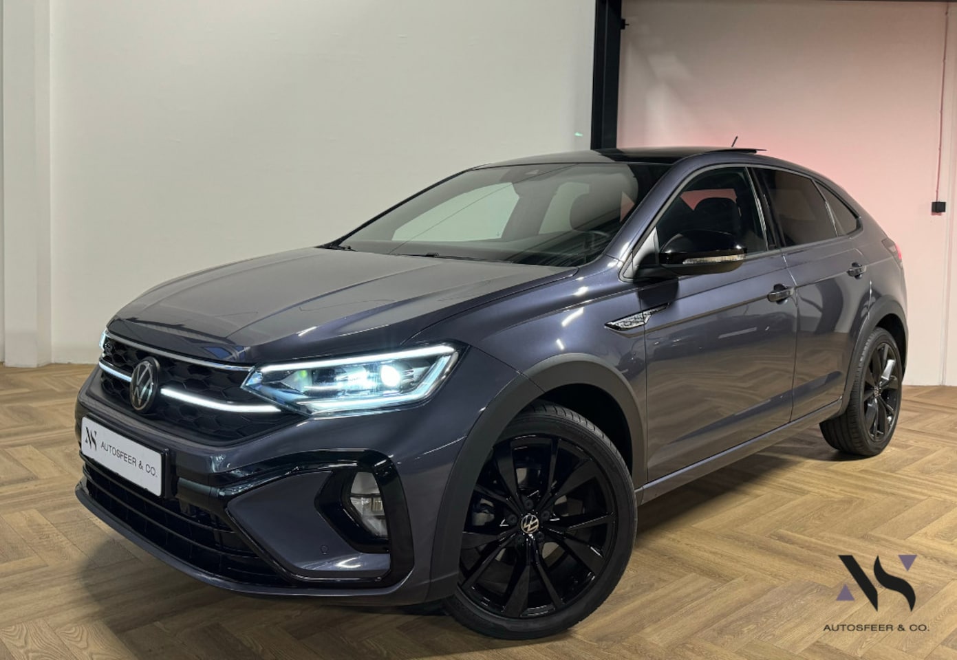 Volkswagen Taigo - 1.5 TSI R-Line PANO KEYLESS CAM - AutoWereld.nl