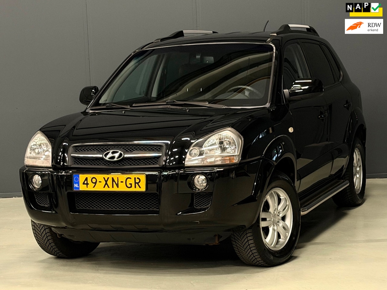 Hyundai Tucson - 2.7i V6 4WD Style 4X4 AUTOMAAT LEDER/AIRCO/CRUISE | NETTE AUTO ! - AutoWereld.nl