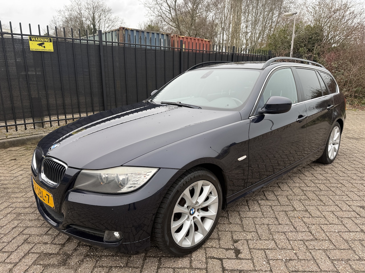 BMW 3-serie Touring - 325i Autom/Tiptr Business Line Navi/Clima - AutoWereld.nl