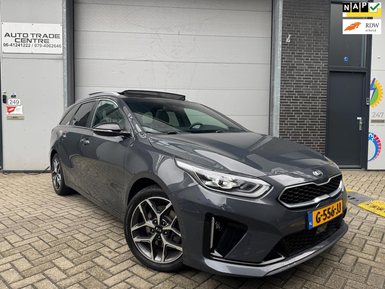 Kia Cee'd Sportswagon - Ceed 1.4 T-GDi GT-Line [ Open dak | Stuur&Stoel VW | Achteruitrijcamera | AFN. Trekhaak | - AutoWereld.nl
