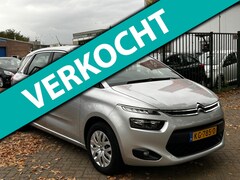 Citroën C4 Picasso - 1.2 PureTech Selection 1e eigenaar dealer onderhouden start stop trekhaak airco cruis cont