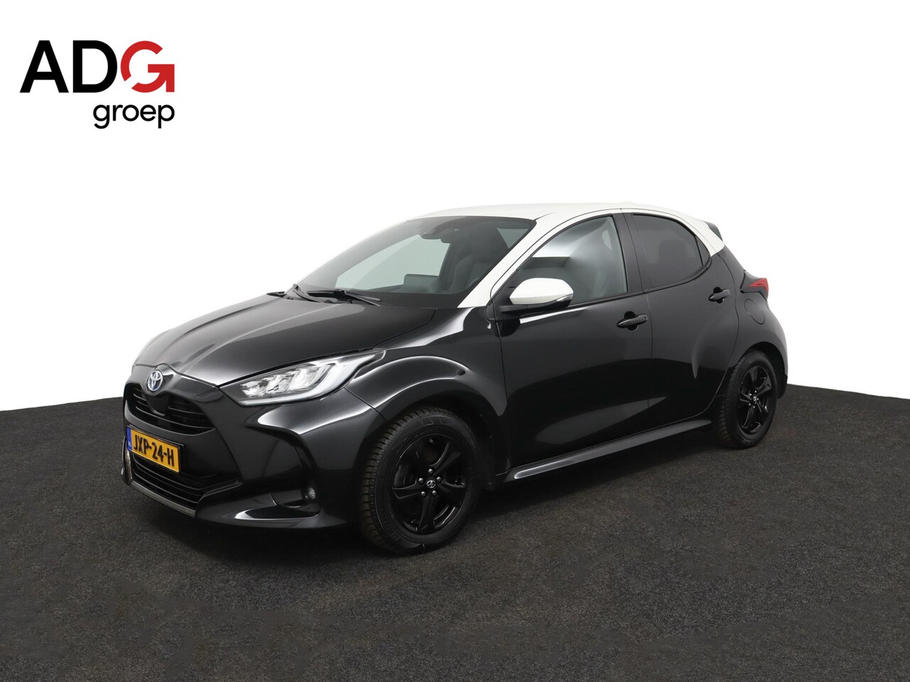 Toyota Yaris - 1.5 Hybrid Executive | Apple Carplay / Android auto | Half lederen bekleding | Trekhaak | - AutoWereld.nl