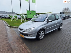 Peugeot 206 - 1.4-16V Quiksilver / Spotieve auto / APK april 2027