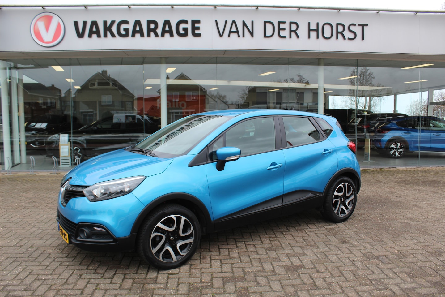 Renault Captur - 0.9 TCe Dynamique 0.9 TCe Dynamique , Hoge zit Automatische airco , Cruise control , Trekhaak, Bluetooth Nav - AutoWereld.nl