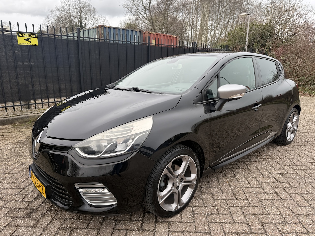 Renault Clio - 1.2 120 PK Autom/Tiptr GT Panorama/Clima/Navi/Cam/Cruise - AutoWereld.nl